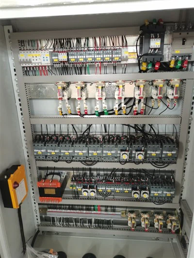 Електрически контролен шкаф на крана