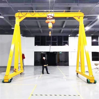 Преносим портален кран